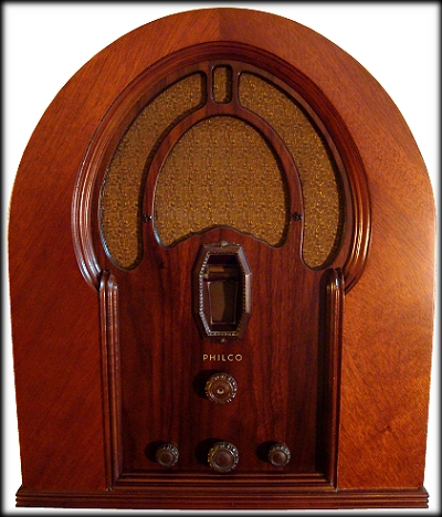 Philco 16B by Steve & Theresa