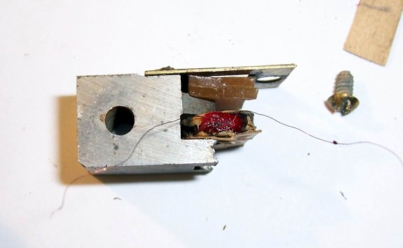 [Image: 08.jpg]