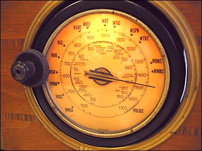 The Philco Cone-Centric Tuning Dial